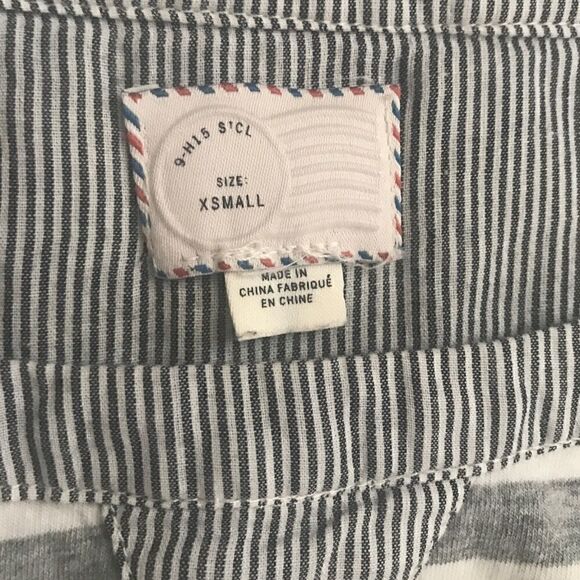 Anthropology Postmark Gray/White Striped Top - Picture 6 of 8
